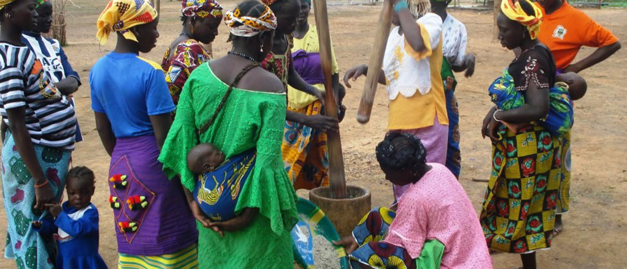 Demostración culinaria en el Círculo de Diéma (Mali)