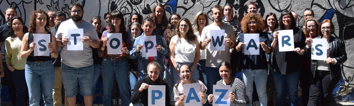 Trabaja en el Movimiento por la Paz